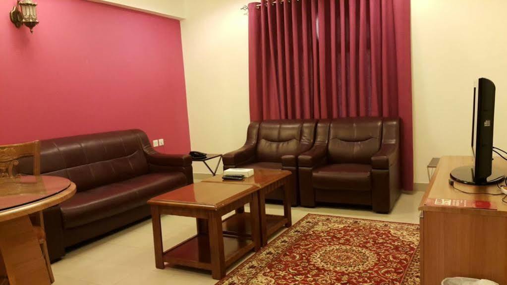 Al Manaf Hotel Suites Маскат Экстерьер фото